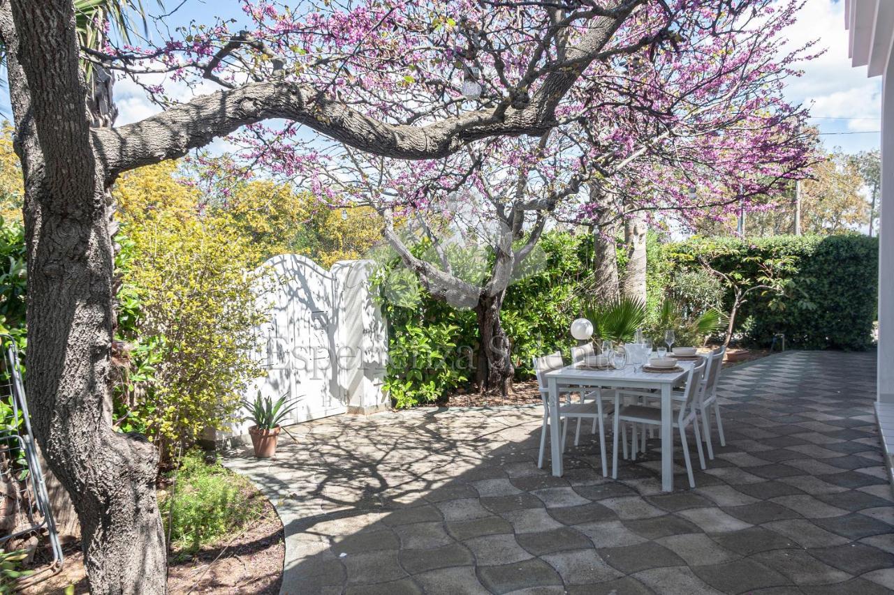 Breezy Beach House Villa Marina di Mancaversa Esterno foto
